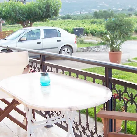 Apartment Sakis *